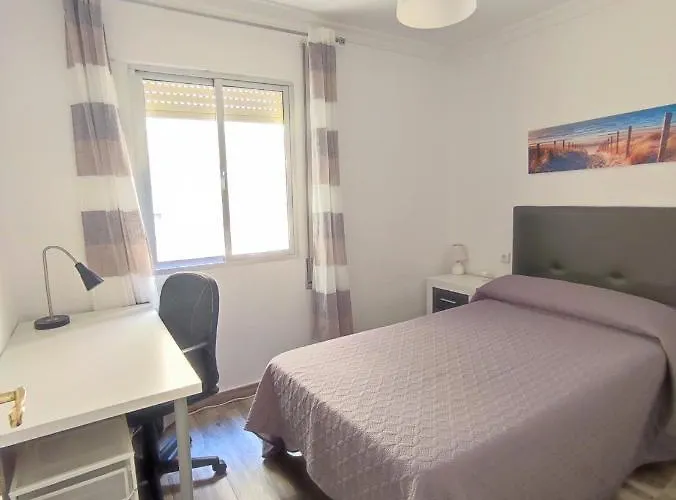 Piso apartamento 3 dormitorios, aire acondicionado