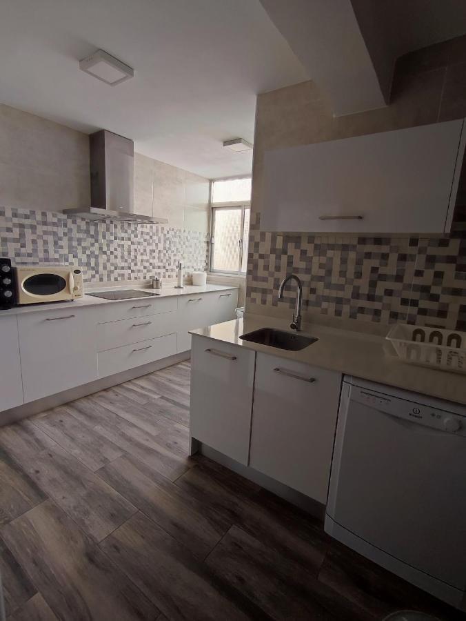 Piso Apartamento 3 Dormitorios, Aire Acondicionado *